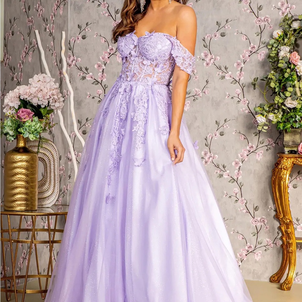 GLS3296 Lavender Lace Dress